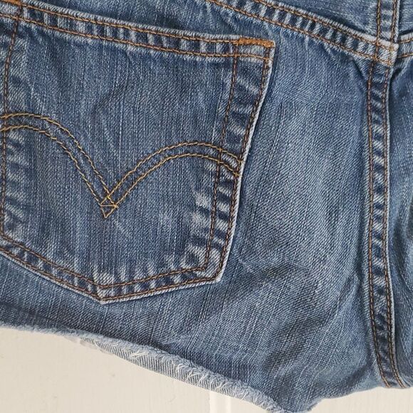 Levi's Cutoff Distressed Jean Shorts - Picture 8 of 12
